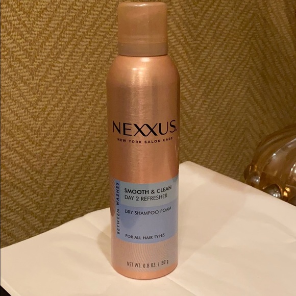 Nexxus Hair 35 Nexxus Dry Shampoo Foam Smooth Clean Poshmark